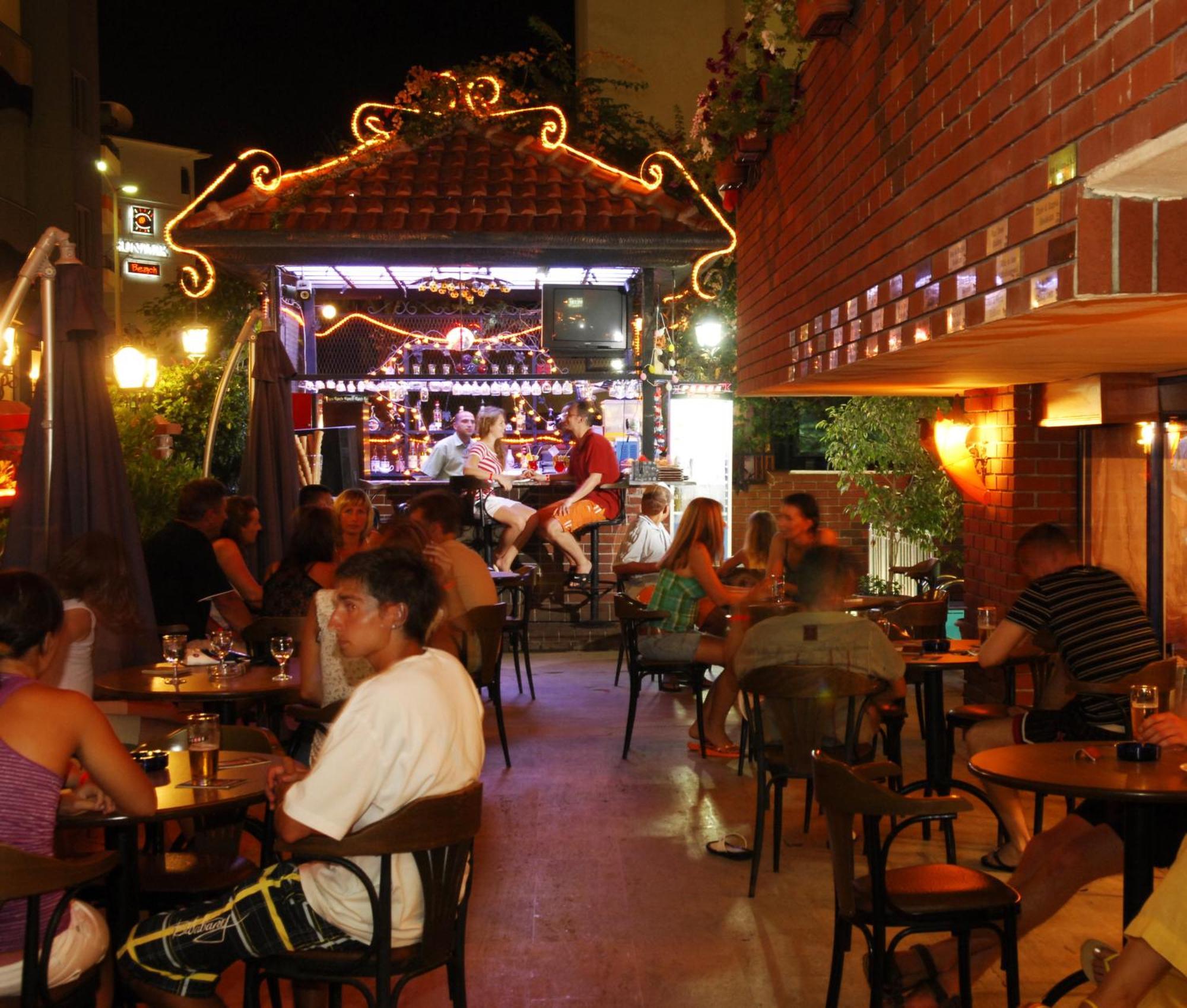 比尔卡伊酒店 阿拉尼亚 外观 照片